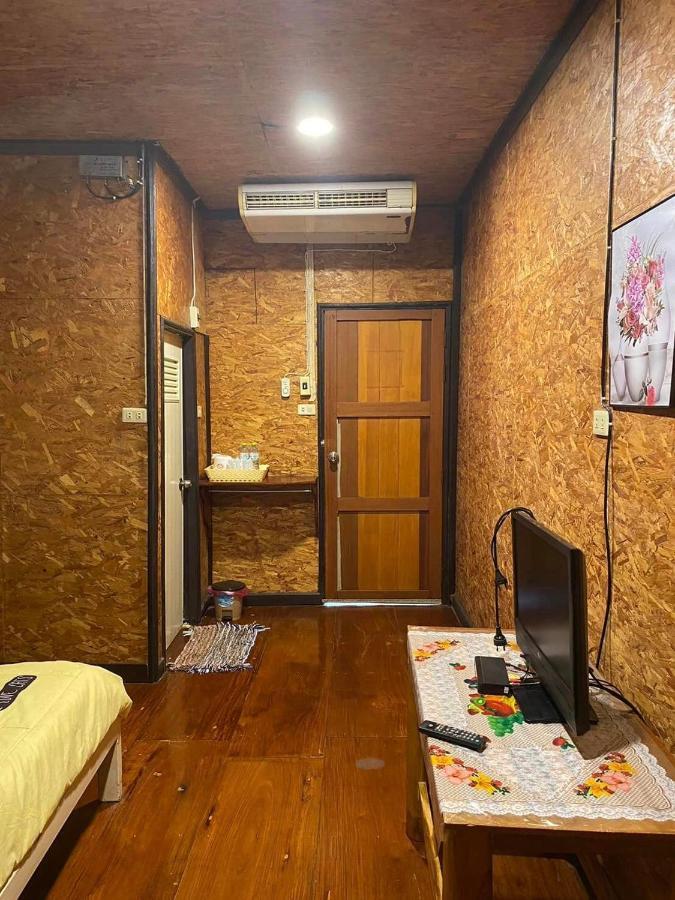 Hotel แพจิตรธาดาธารน้ำ Tha Kradan Zewnętrze zdjęcie