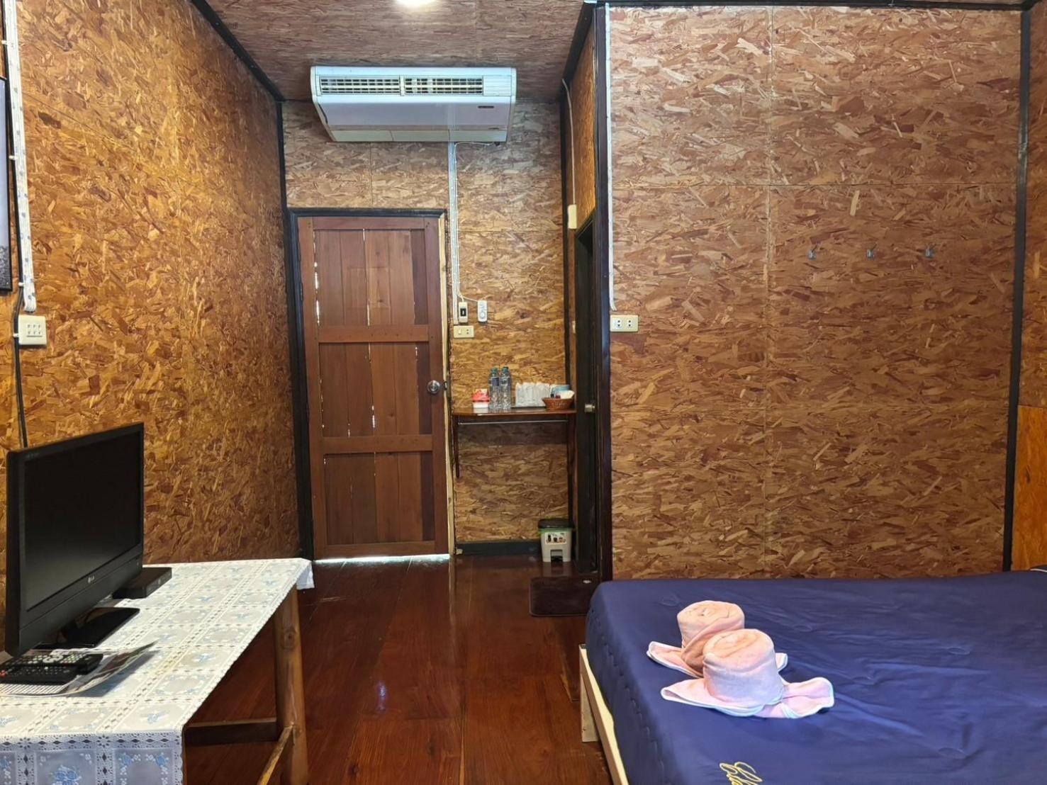 Hotel แพจิตรธาดาธารน้ำ Tha Kradan Zewnętrze zdjęcie